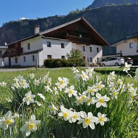 Ferienhaus Schoepf - Die Hoamat Längenfeld Extérieur photo