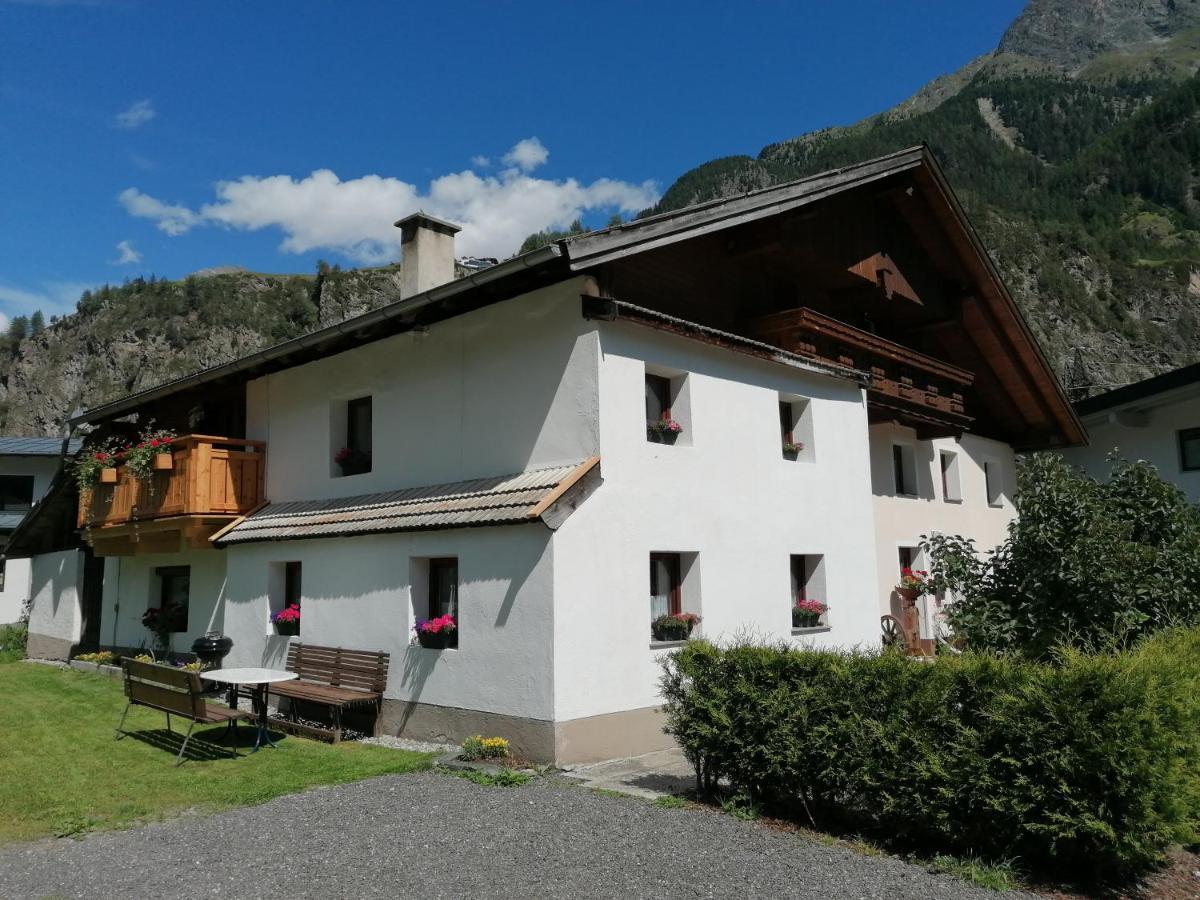 Ferienhaus Schoepf - Die Hoamat Längenfeld Extérieur photo